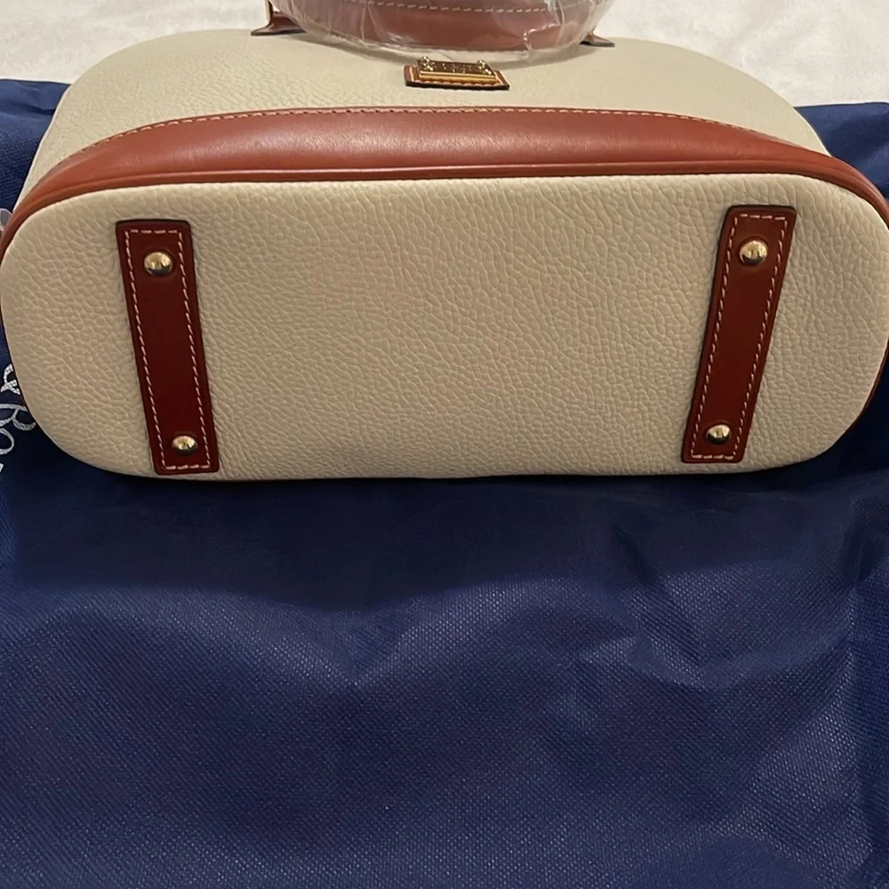 NWT Dooney & Bourke Zip Zip Satchel (BONE) - Picture 9 of 14